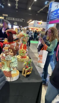 Mundo Fabiola – Expo Hobby en la Rural – Porcelana fria (4)